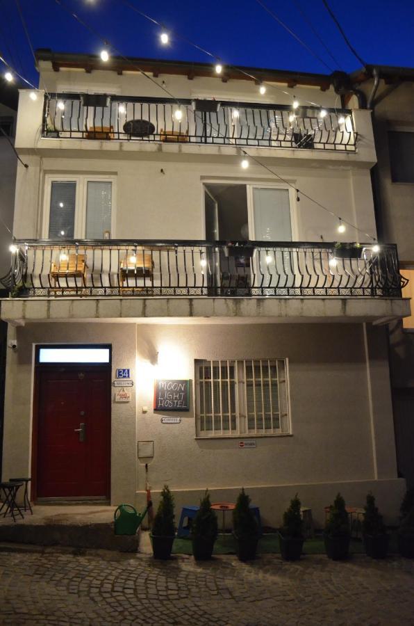 Moonlight Hostel Prishtinë Exterior photo